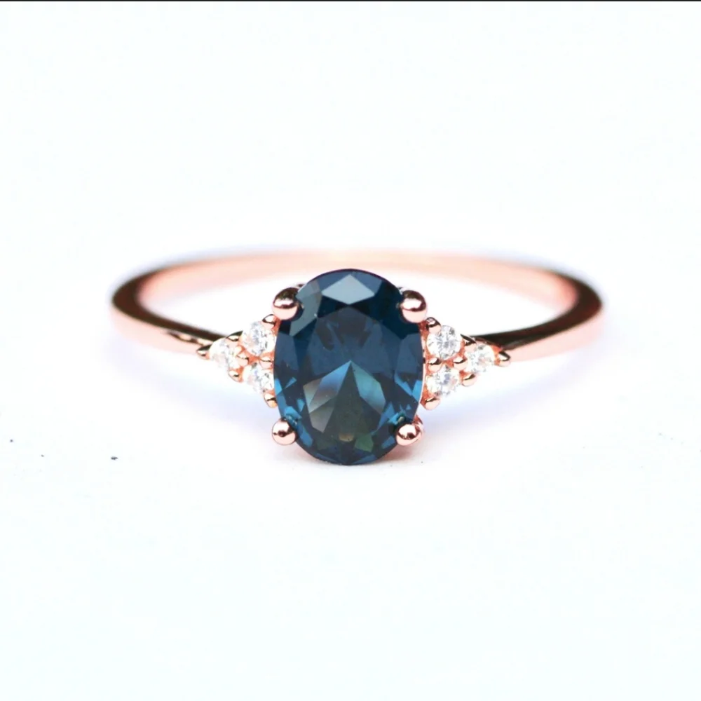 London Blue Lab Topaz Oval Gemstone Ring - Picture 5 of 5